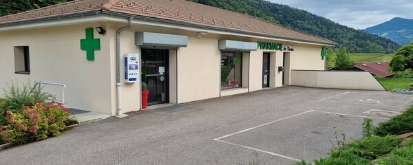 Pharmacie récente suite à un transfert